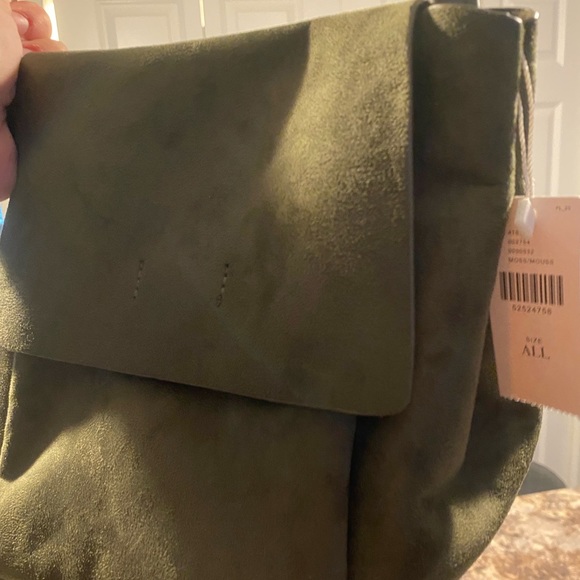 Anthropologie Vesper Bag. Like new. Includes shoulder strap. Has tags. - Picture 9 of 12